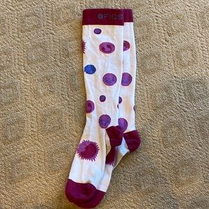 FIGS “hematology” patterned compression socks size S